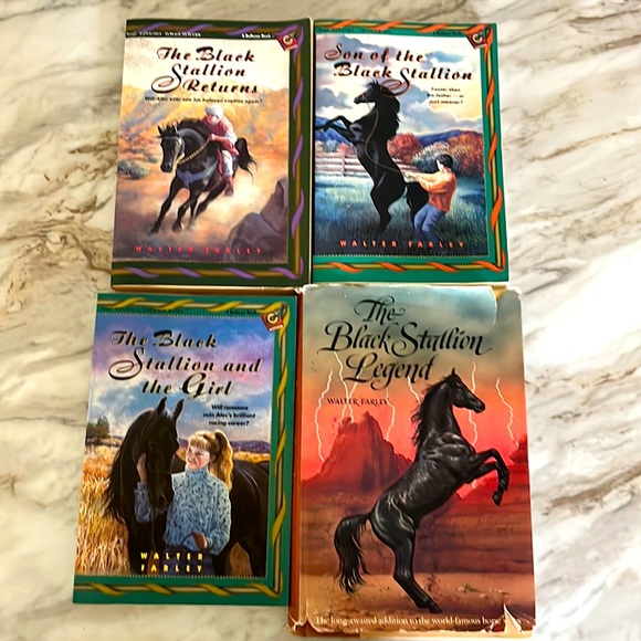 4 Black Stallion Walter Farley Books - Picture 1 of 11